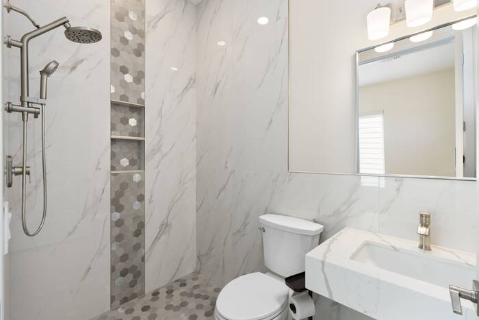 Modern Bathroom Suite